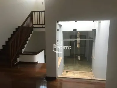 Casa com 3 Quartos à venda, 233m² no Vila Monteiro, Piracicaba
