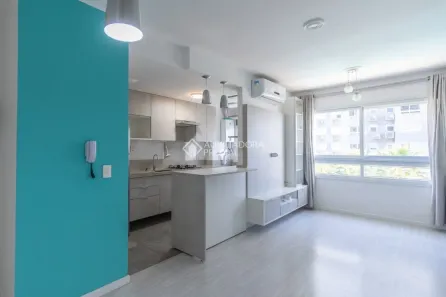 Apartamento com 2 Quartos para alugar, 57m² no São Sebastião, Porto Alegre