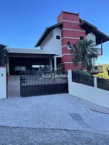 Casa com 3 Quartos à venda, 290m² no Primeiro de Maio, Brusque