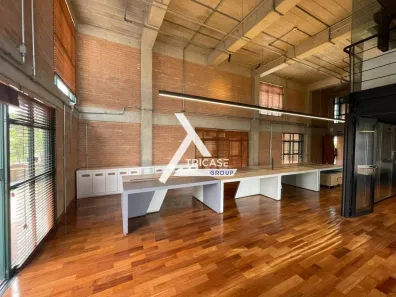 Sala Comercial para alugar, 174m² no Pinheiros, São Paulo