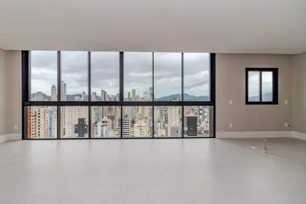 Apartamento com 4 Quartos à venda, 135m² no Centro, Balneário Camboriú