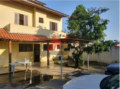 Sobrado com 2 Quartos à venda, 82m² no Cidade das Flores, Osasco