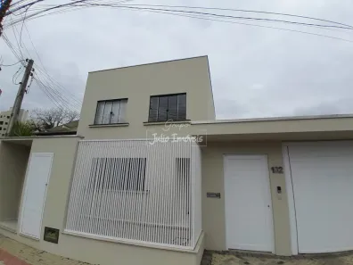 Sala Comercial para alugar, 110m² no Centro I, Brusque
