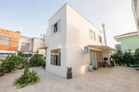 Casa com 3 Quartos à venda, 242m² no São João do Rio Vermelho, Florianópolis