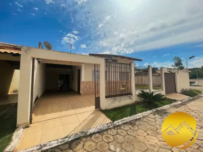 Casa de Condomínio com 2 Quartos à venda, 148m² no Setor Lagoa Quente, Caldas Novas