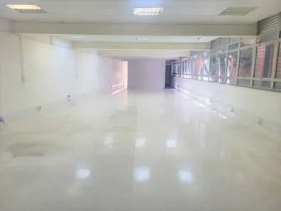 Ponto Comercial para alugar, 344m² no Jardim Bela Vista, Santo André