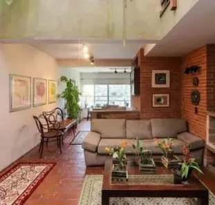 Casa com 3 Quartos à venda, 239m² no Vila Universitária, São Paulo