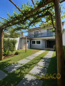 Sobrado com 3 Quartos à venda, 234m² no Jardim Acapulco, São Carlos