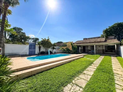 Casa com 2 Quartos à venda, 152m² no Jardim Arco Íris, São Pedro da Aldeia