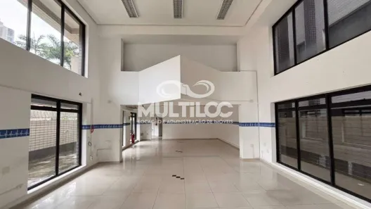 Ponto Comercial para alugar, 382m² no Boqueirão, Santos