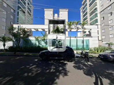 Apartamento com 3 Quartos para alugar, 85m² no Santa Mônica, Uberlândia
