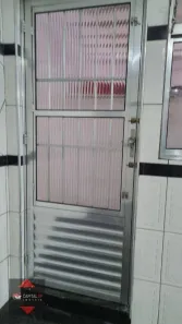Casa com 2 Quartos para alugar, 65m² no Cidade Popular, São Paulo