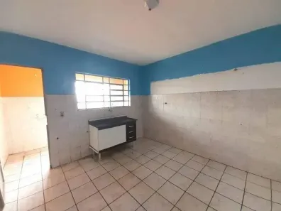 Casa com 1 Quarto para alugar, 80m² no Jardim Santa Adélia, São Paulo