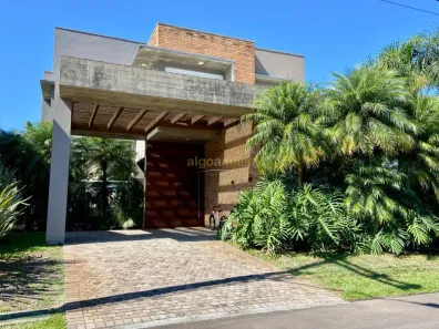 Casa de Condomínio com 5 Quartos à venda, 375m² no XANGRI-LÁ, Xangri-lá