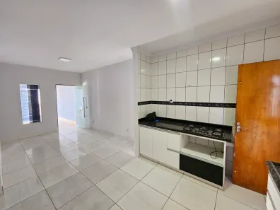Casa com 2 Quartos à venda, 69m² no Residencial Center Ville, Goiânia