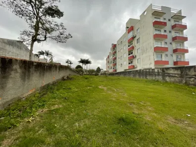 Lote/Terreno à venda, 2606m² no Floresta, Joinville