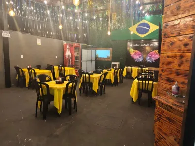 Ponto Comercial à venda, 200m² no Setor Cândida de Morais, Goiânia