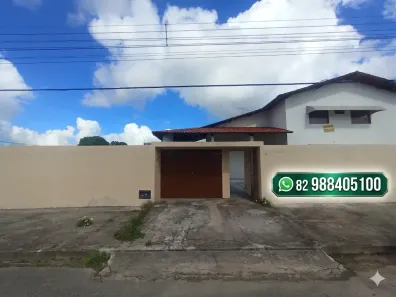 Casa de Condomínio com 4 Quartos para alugar, 300m² no Jardim Petrópolis, Maceió