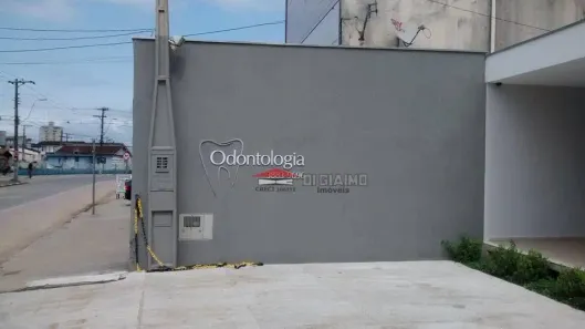 Prédio Comercial à venda, 185m² no Centro, Caraguatatuba