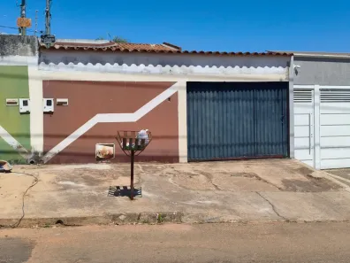 Casa com 3 Quartos à venda, 85m² no Jardim Ipanema, Aparecida de Goiânia