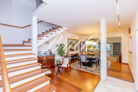 Sobrado com 4 Quartos à venda, 380m² no Santo Amaro, São Paulo