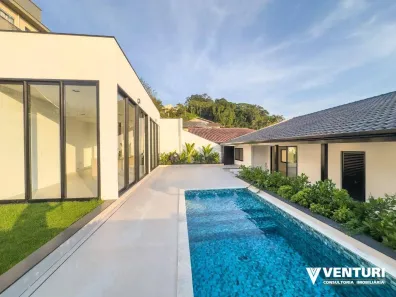 Casa com 3 Quartos à venda, 166m² no Água Verde, Blumenau