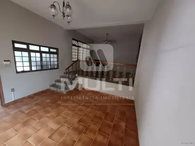 Casa com 7 Quartos à venda, 400m² no Osvaldo Rezende, Uberlândia