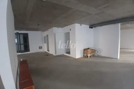 Sala Comercial para alugar, 690m² no Vila Guarani (Z Sul), São Paulo