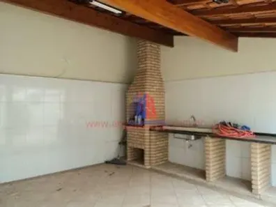 Casa com 3 Quartos à venda, 160m² no Chácara Machadinho I, Americana