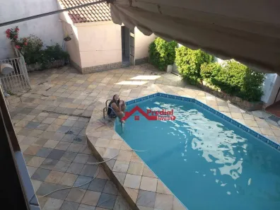 Casa de Condomínio com 4 Quartos à venda, 240m² no Fonseca, Niterói