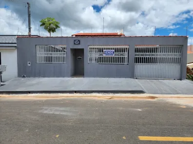 Casa com 5 Quartos à venda, 265m² no Estância Itaguaí, Caldas Novas