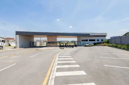 Lote/Terreno à venda, 215m² no Costeira, São José dos Pinhais