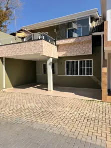 Sobrado com 3 Quartos à venda, 111m² no Centro, São José dos Pinhais