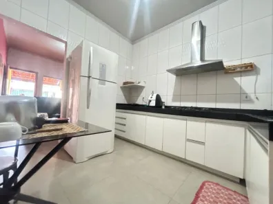 Casa com 3 Quartos à venda, 123m² no Itapoã, Aparecida de Goiânia