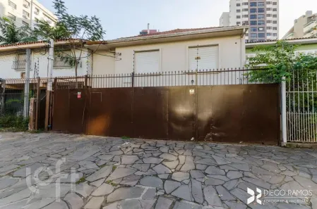 Casa com 5 Quartos à venda, 250m² no Petrópolis, Porto Alegre