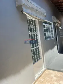 Casa com 2 Quartos à venda, 110m² no Jardim Santa Marina, Jacareí