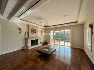 Casa de Condomínio com 4 Quartos à venda, 500m² no Várzea, Teresópolis