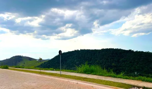 Lote/Terreno à venda, 300m² no Vina Del Mar, Juiz de Fora