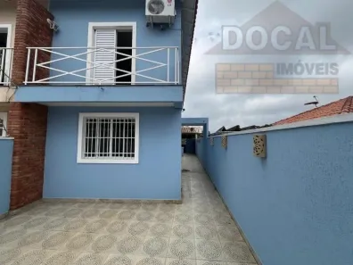 Sobrado com 3 Quartos à venda, 180m² no Jardim Monte Alegre, Taboão da Serra