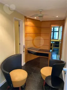 Sala Comercial à venda, 35m² no Centro, Niterói