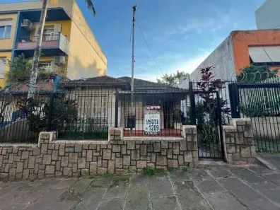 Casa com 4 Quartos à venda, 153m² no Rio Branco, Porto Alegre