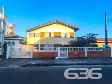 Sobrado com 10 Quartos à venda, 400m² no Iririú, Joinville