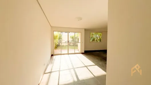 Casa de Condomínio com 4 Quartos à venda, 300m² no Santo Amaro, São Paulo