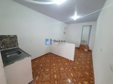 Casa com 1 Quarto para alugar, 40m² no Vila Souza, São Paulo