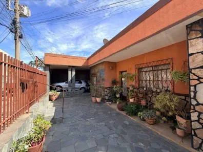 Casa com 4 Quartos à venda, 82m² no Chácara Contagem, Contagem