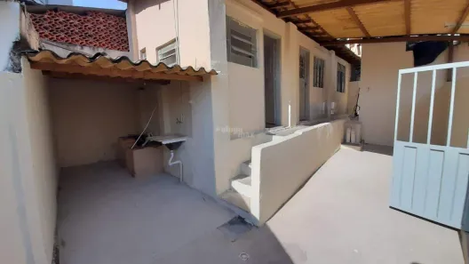 Casa com 1 Quarto para alugar, 50m² no Santa Inês, Belo Horizonte