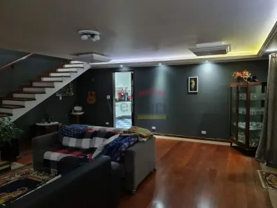 Sobrado com 5 Quartos à venda, 250m² no Jardim Guapira, São Paulo