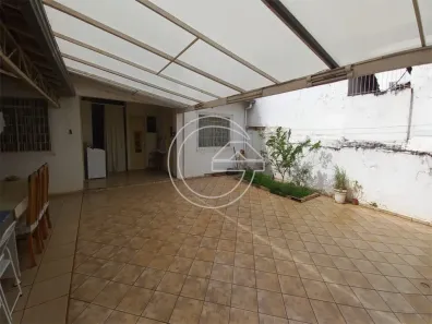 Casa com 3 Quartos à venda, 250m² no Centro, Marília