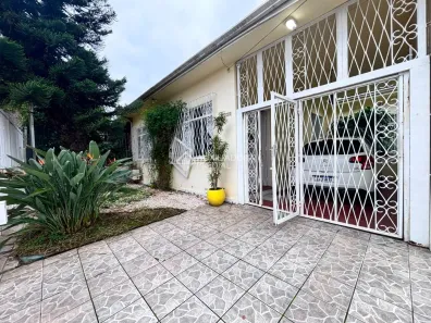 Casa com 3 Quartos à venda, 117m² no Sarandi, Porto Alegre