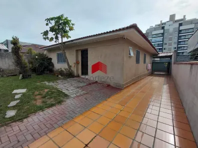 Imóvel Comercial para alugar, 246m² no São Pedro, São José dos Pinhais